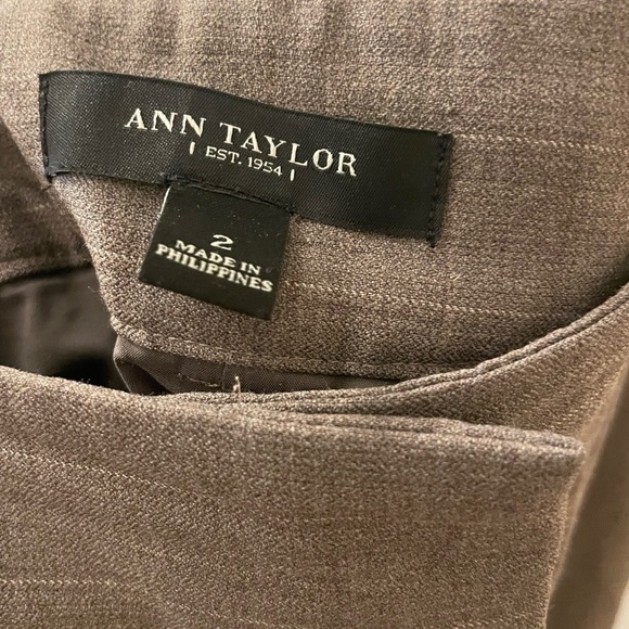 Ann Taylor Bootcut Work pants Size 2 - Picture 9 of 10